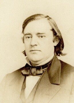 Terry Alphonse, Public domain, via Wikimedia Commons
